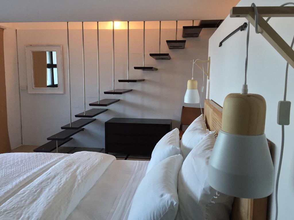 Shorebreak Studio Apartments Sapphire Beach Extérieur photo